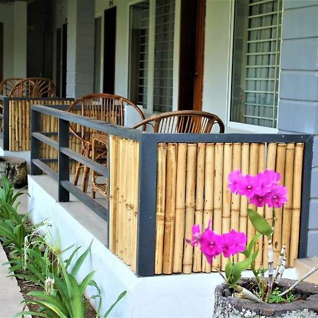 My Parents Guesthouse Kampot Exteriör bild