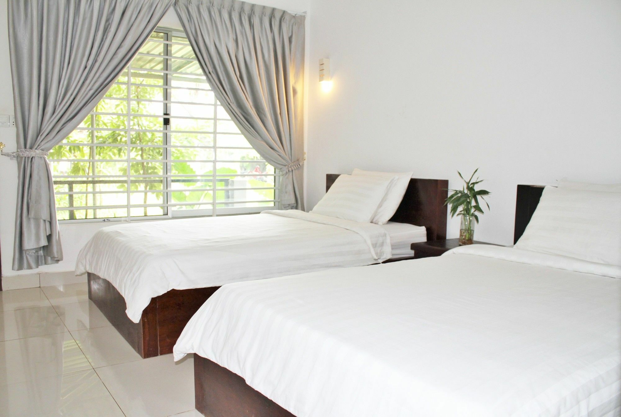 My Parents Guesthouse Kampot Exteriör bild